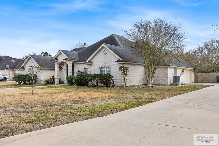 8309 Lago Dr., Harlingen, TX 78552 - #2