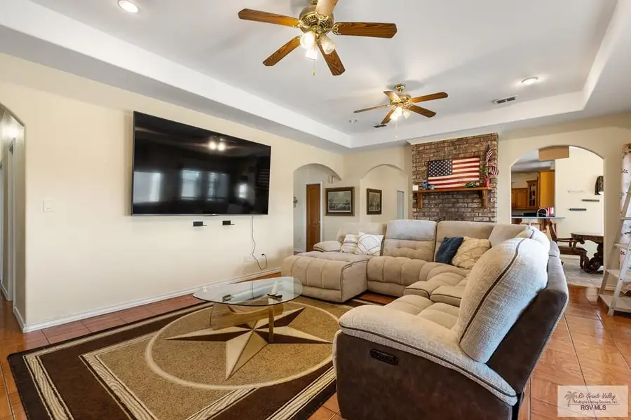 168 N San Roman, Bayview, TX 78566 - #3