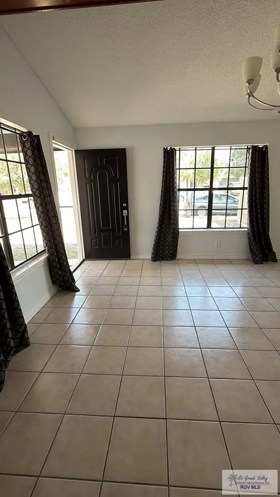1005 Flor Del Valle Dr., Brownsville, TX 78520 - #3