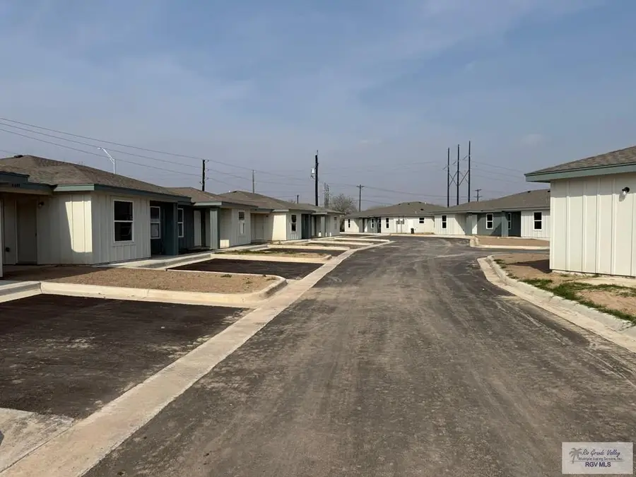 5501 Campo Real Cir, Brownsville, TX 78575 - #3