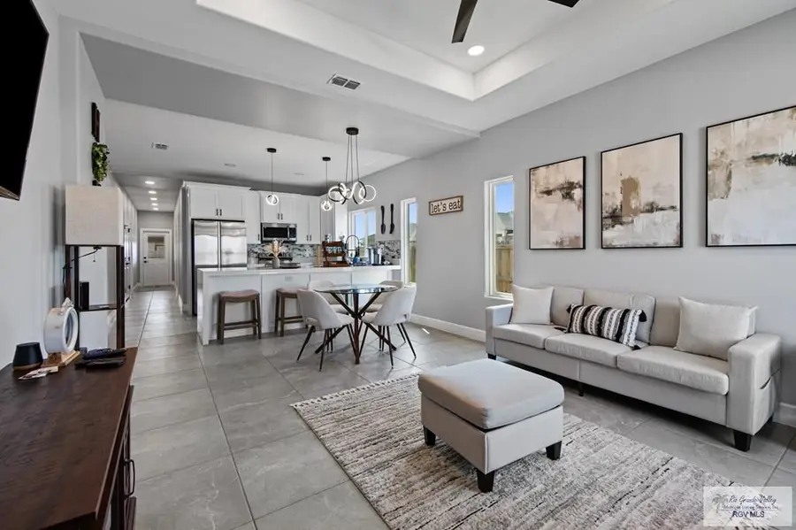 3227 Villa Rosa Dr, Brownsville, TX 78526 - #3