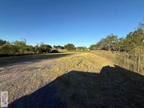 000 Lester Dr, BROWNSVILLE, TX 78521