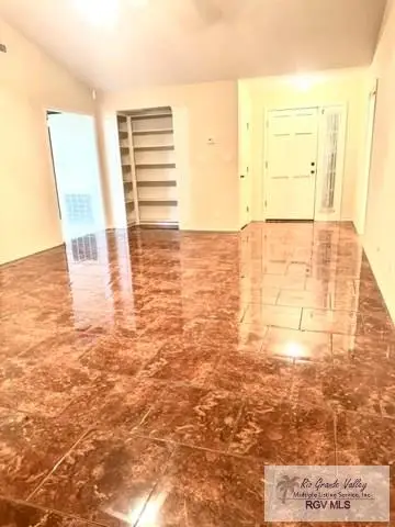 4802 Lakeway Dr., Brownsville, TX 78520 - #3