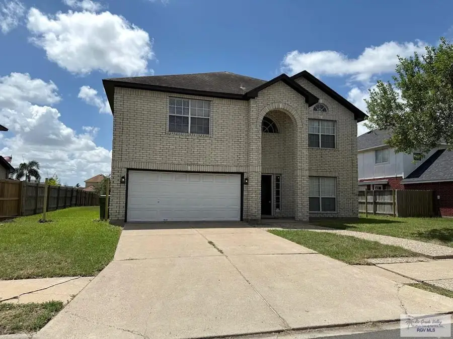 3384 Burgundy Dr., Brownsville, TX 78526 - #3