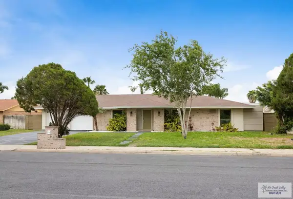 167 Shoreline Dr., BROWNSVILLE, TX 78521