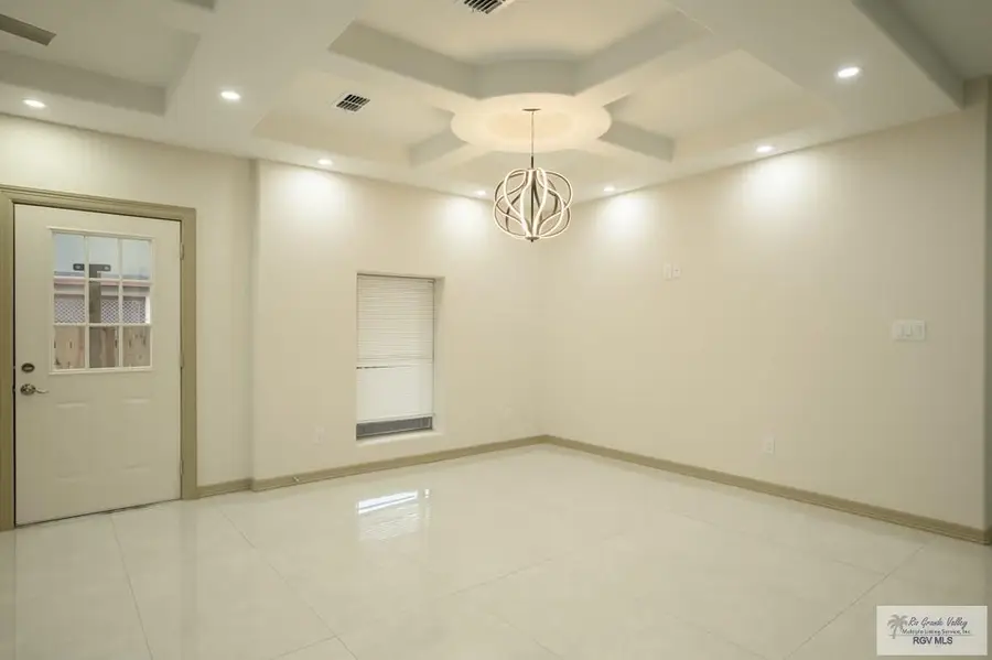 1442 Mckinley St, Brownsville, TX 78521 - #2