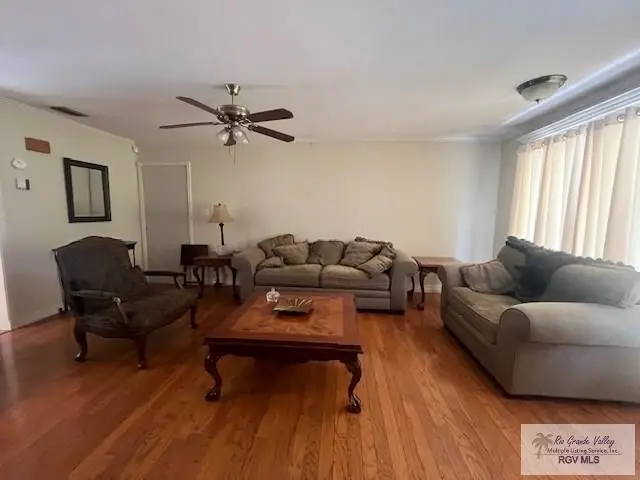 10 Country Club Rd. #A and B, Brownsville, TX 78520 - #3