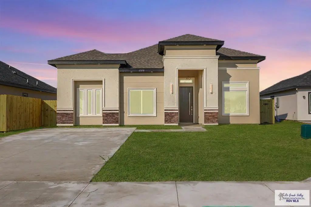 43898 Red Valley Ave, Brownsville, TX 78521 - #1