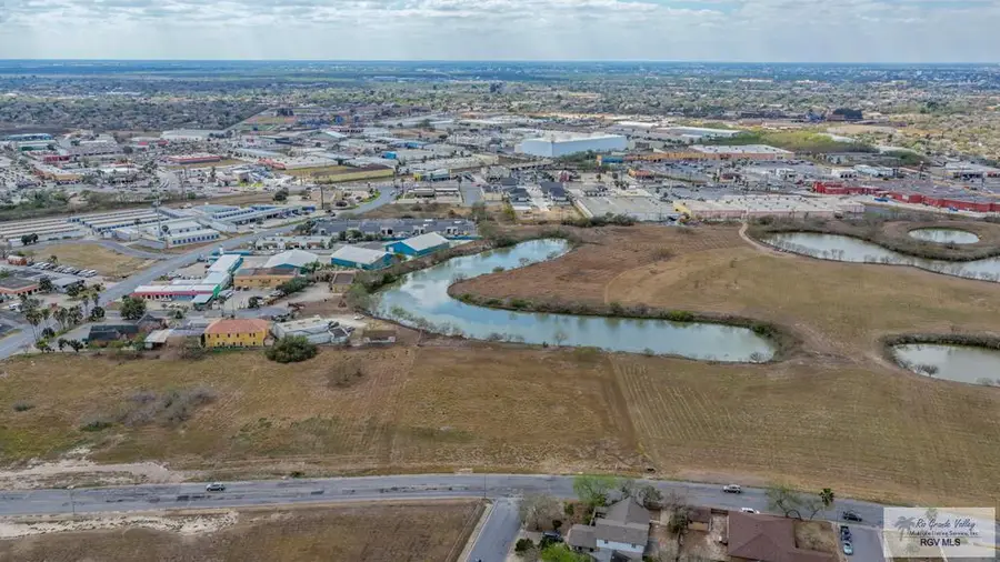 1000 Robinhood Dr, Brownsville, TX 78521 - #3