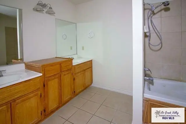 142 Country Club Rd. #5, Brownsville, TX 78520 - #3