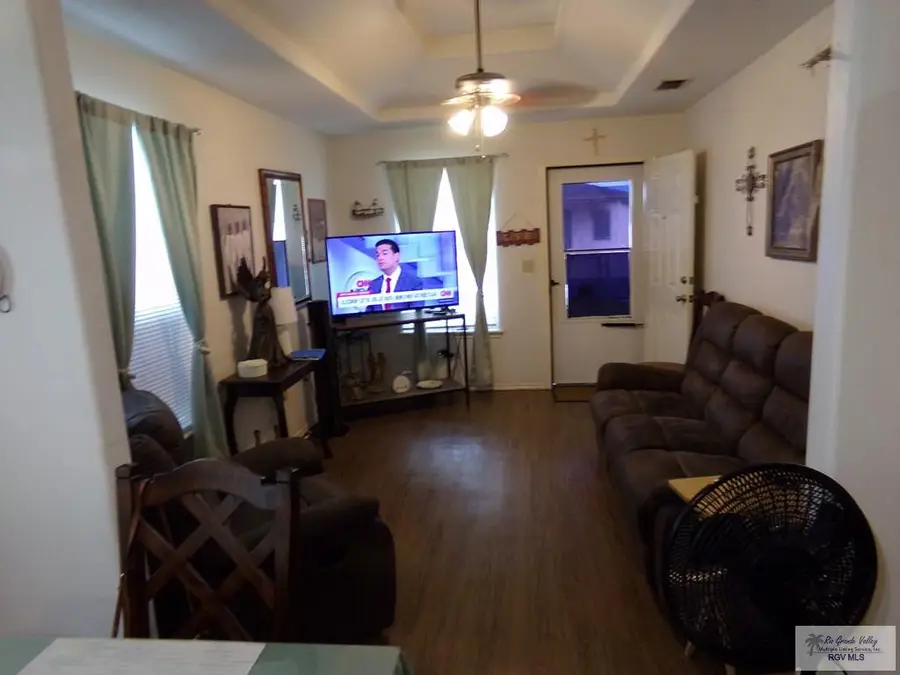 570 Whitney Ct., San Benito, TX 78586 - #3