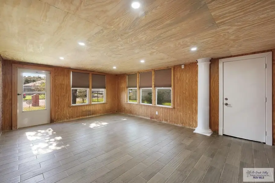 3201 Hapner Ave., Harlingen, TX 78550 - #2