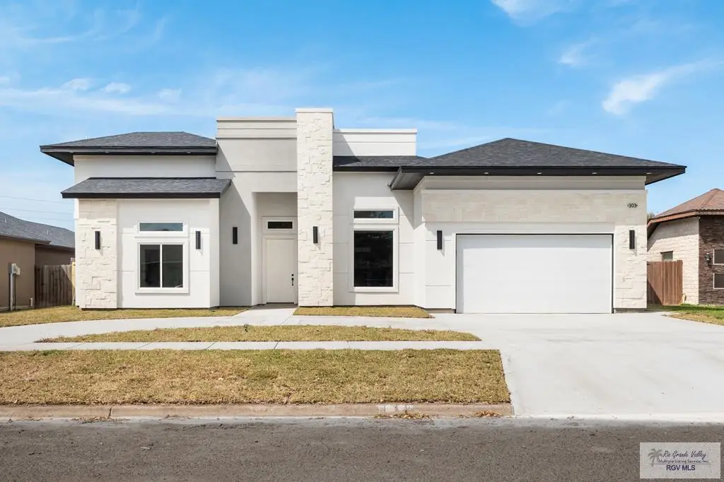 303 Red Oak Dr., Los Fresnos, TX 78566 - #1