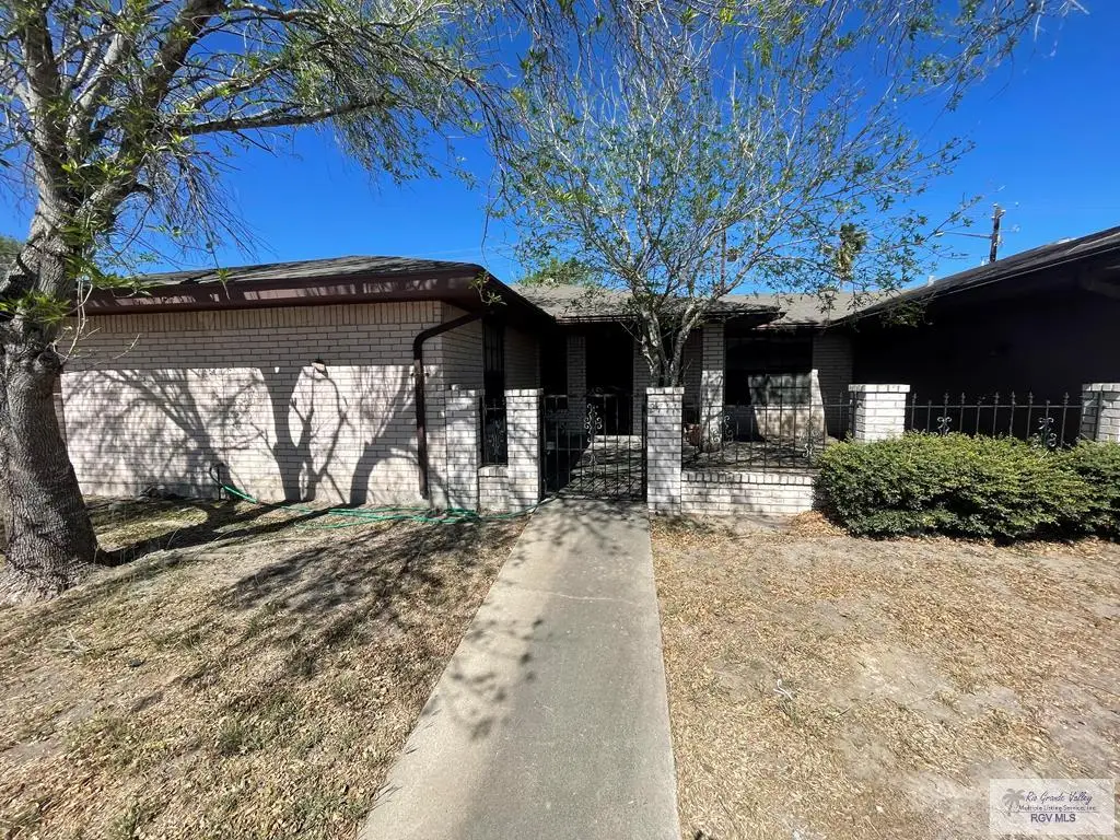 2717 Hunters Crossing St., Harlingen, TX 78550 - #1