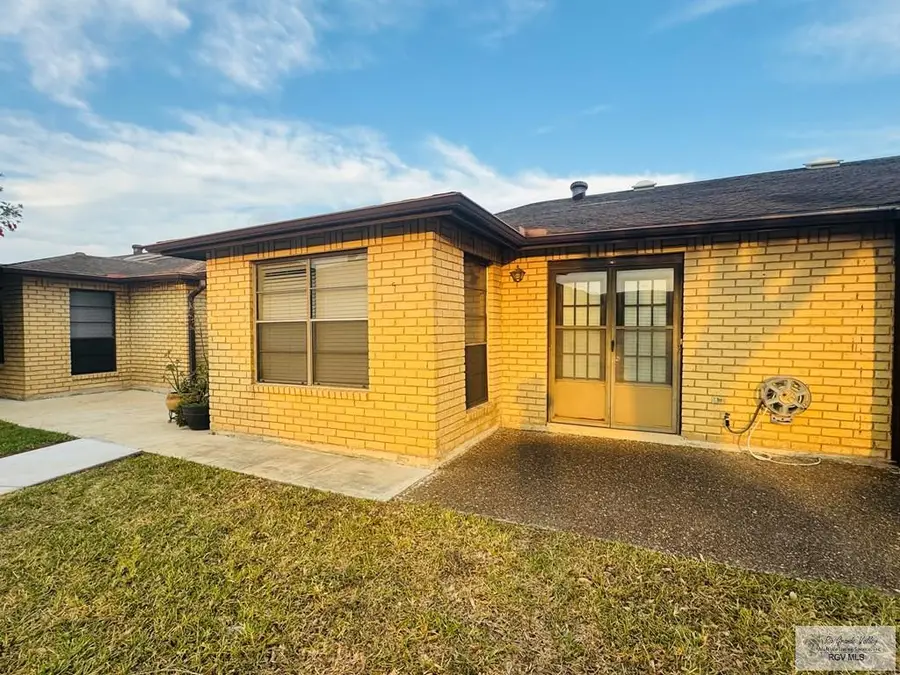 200 Santa Ana #16, Rancho Viejo, TX 78575 - #2