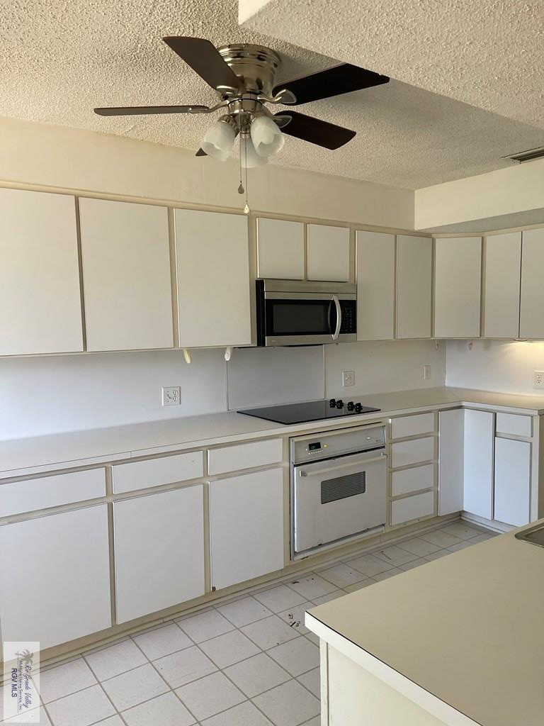 808 Balboa Ave., Rancho Viejo, TX 78575 - #3