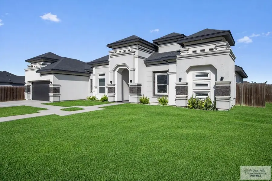 7247 Rain Forest Dr, Brownsville, TX 78520 - #2