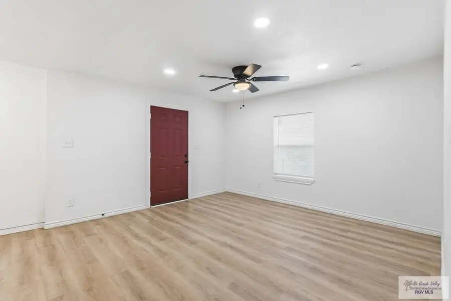 609 S M St., Harlingen, TX 78550 - #3