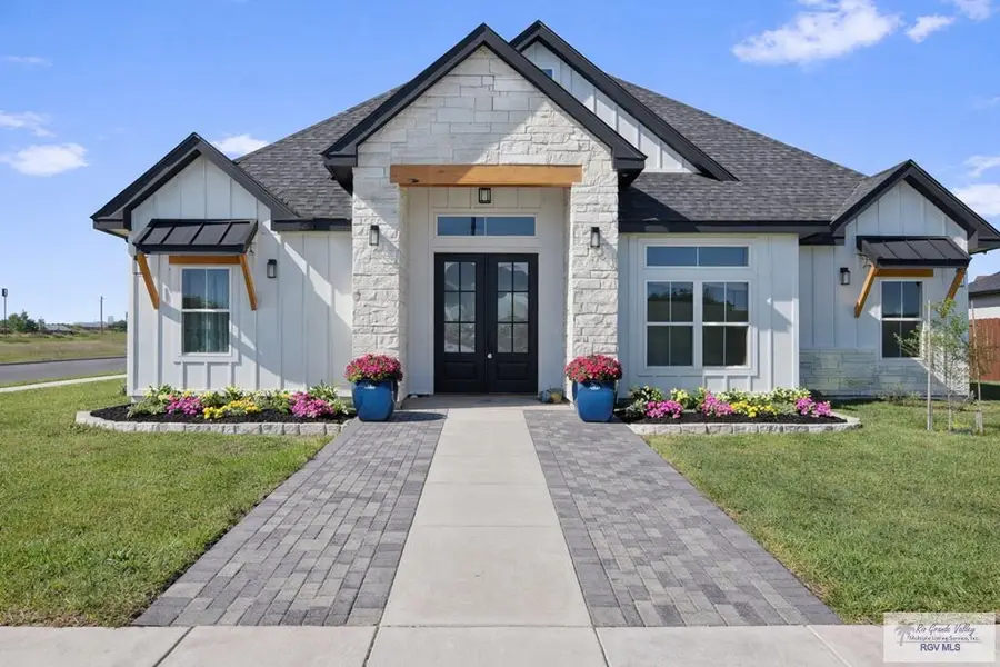 8601 Bellagio Cir, Harlingen, TX 78552 - #2