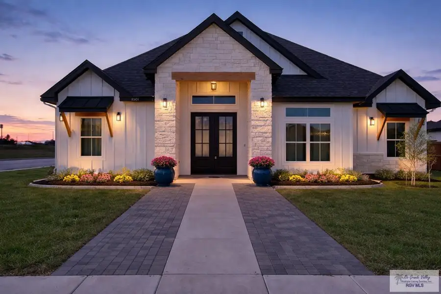 8601 Bellagio Cir, Harlingen, TX 78552 - #3