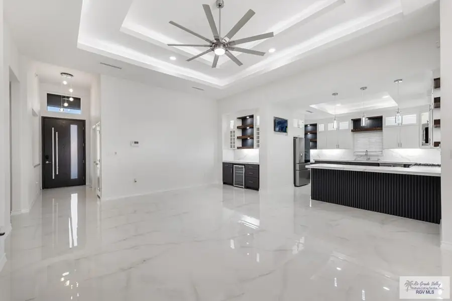 5738 Woods Country Ave, Brownsville, TX 78526 - #2