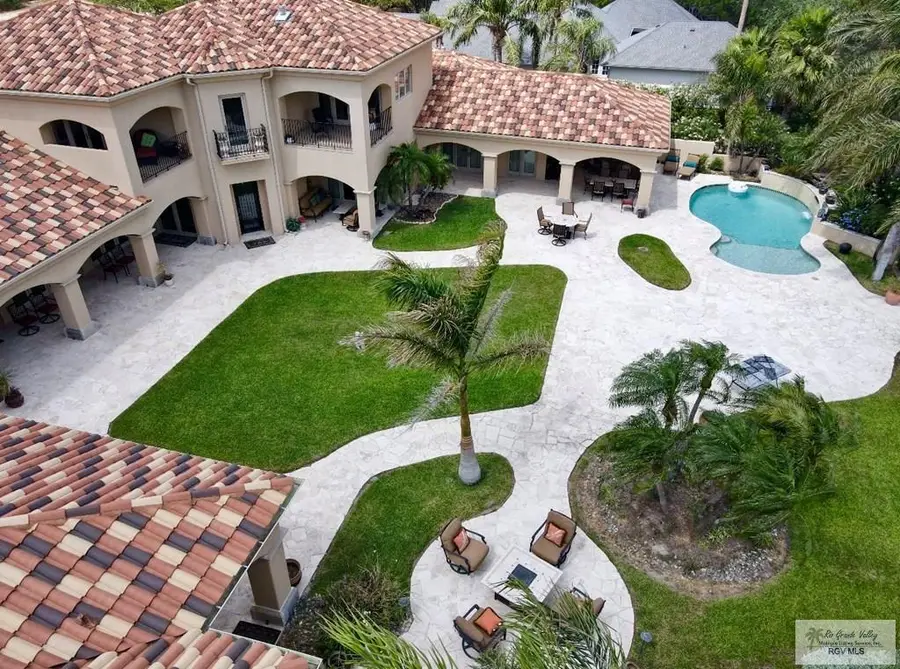 996 Villa Dr., Rancho Viejo, TX 78575 - #3