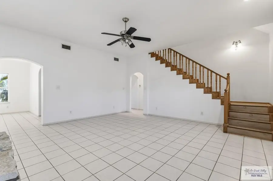 17376 Arroyo Bank Rd, Harlingen, TX 78552 - #3