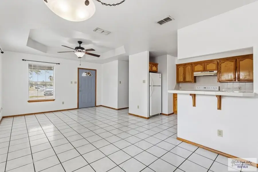 737 Carnation Dr., Los Fresnos, TX 78566 - #3