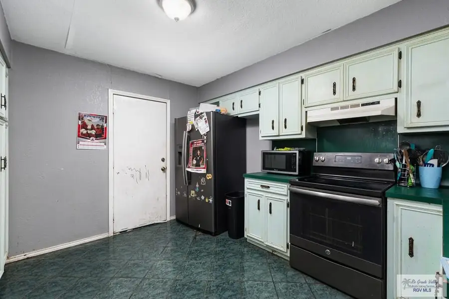 7121 Laguna Madre Dr., Brownsville, TX 78521 - #3
