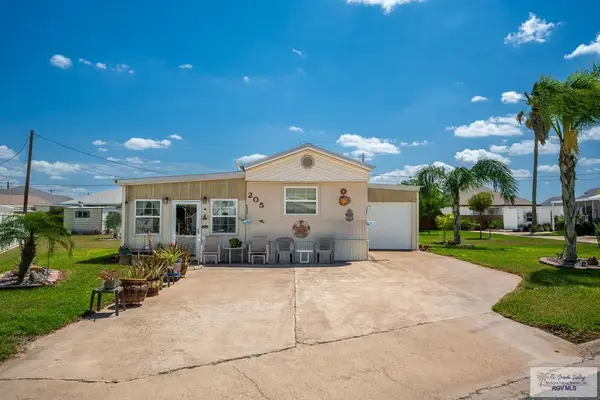 205 Cooper Ln., LA FERIA, TX 78559