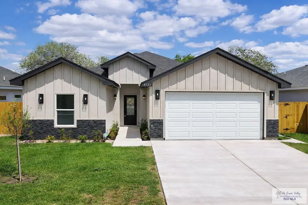 4325 Casamigos St, Combes, TX 78522 - #1