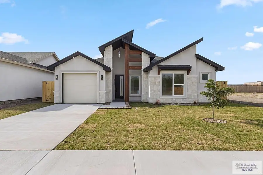 4338 Casamigos St, Harlingen, TX 78552 - #2