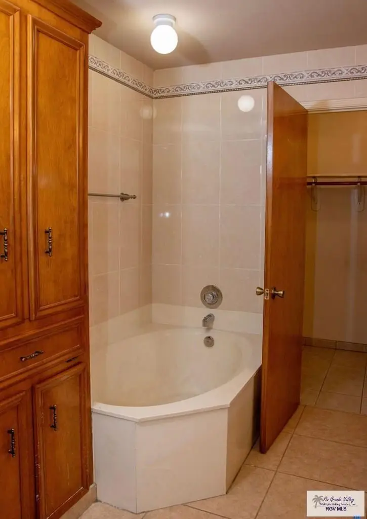 627 Parkland Dr., Brownsville, TX 78520 - #3