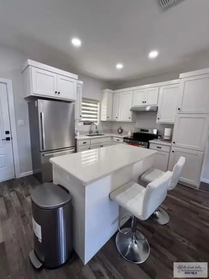 416 Chavez St, Edinburg, TX 78541 - #2