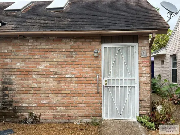 428-6 Champions Dr., BROWNSVILLE, TX 78520