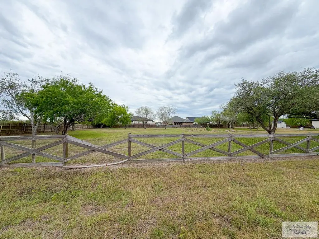 2607 N 20 1/2 St, Harlingen, TX 78552 - #1