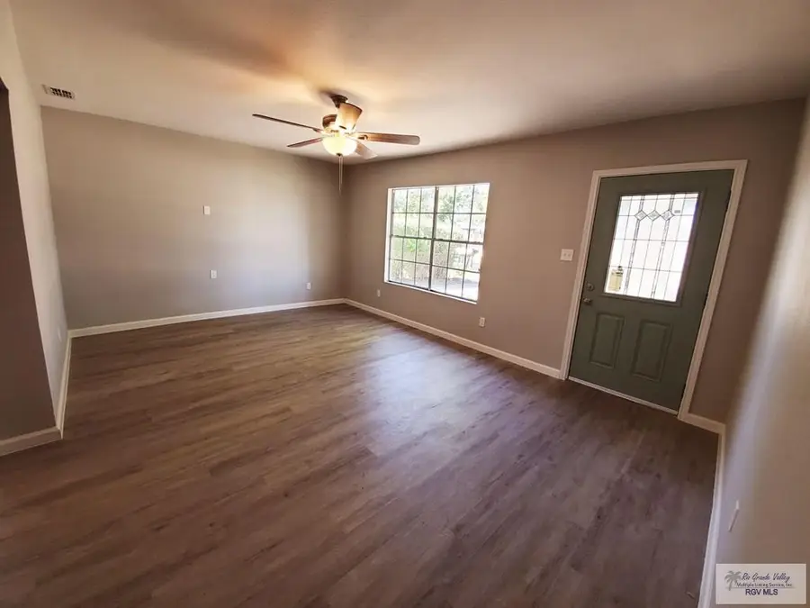 618 E Polk Avenue, Harlingen, TX 78550 - #2