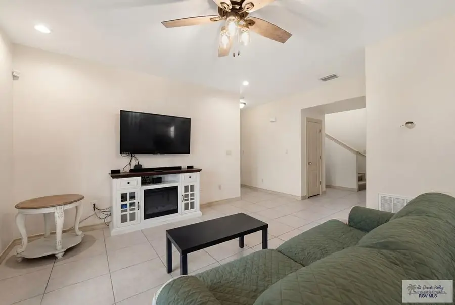 1000 Silver Oak Rd, Brownsville, TX 78520 - #3