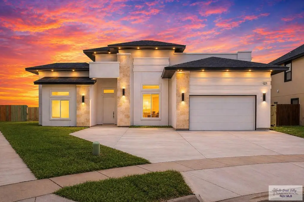 127 Finch Dr, Los Fresnos, TX 78566 - #1