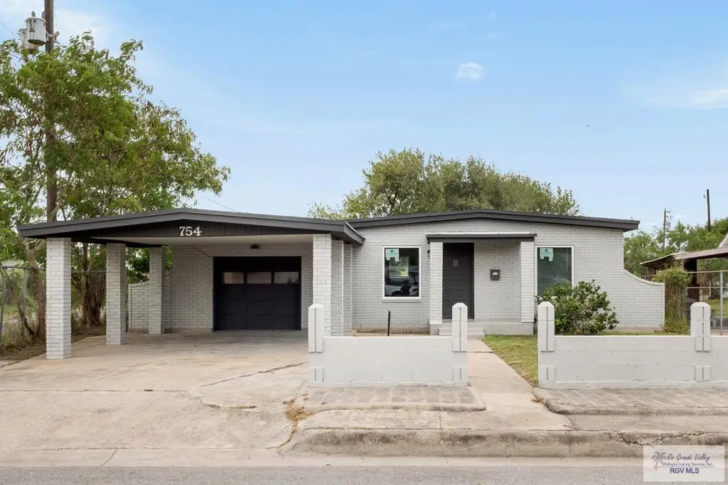754 Villa Verde, Brownsville, TX 78521 - #1