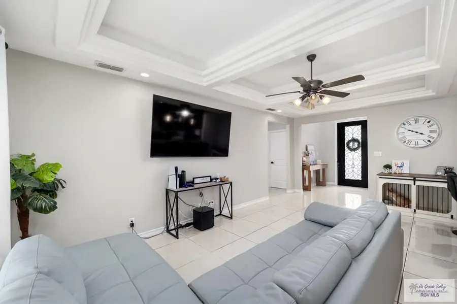 3712 Magali Cir, Brownsville, TX 78521 - #3