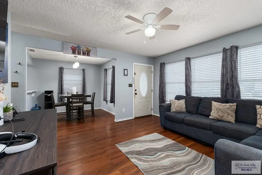 2218 El Paraiso Dr., Brownsville, TX 78521 - #3