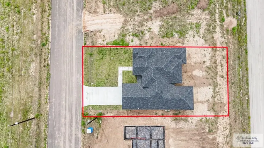 33603 Azucena, Los Fresnos, TX 78566 - #2