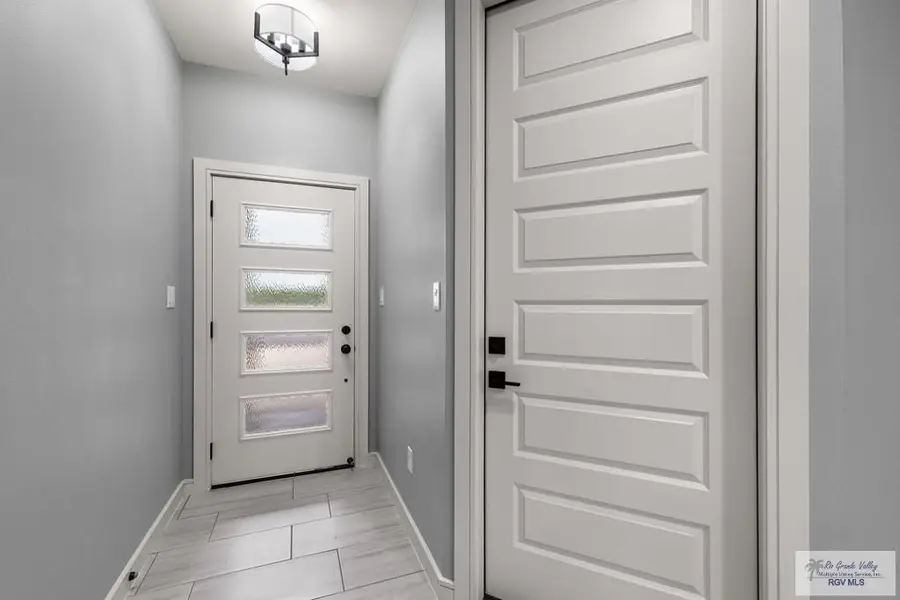 2005 New Combes Rd, Harlingen, TX 78550 - #3