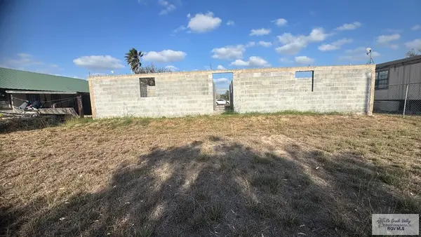 31101 Eustolio Gonzalez Rd, RAYMONDVILLE, TX 78580