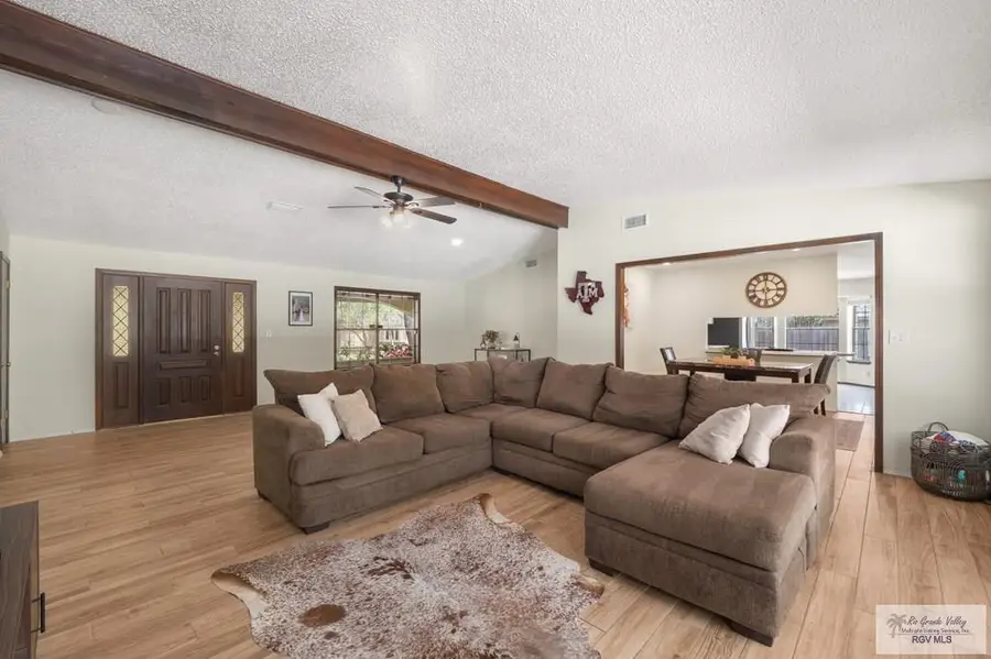 2950 Lazy Lake Dr, Harlingen, TX 78550 - #2