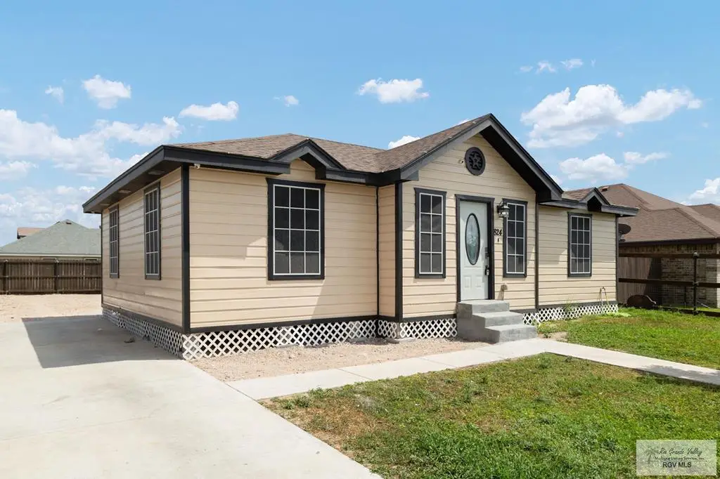 824 Pelican Ave., Alamo, TX 78516 - #1