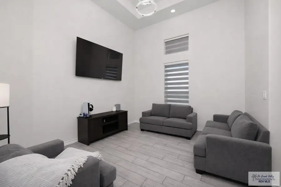 614 Yoli Ln., Donna, TX 78537 - #3