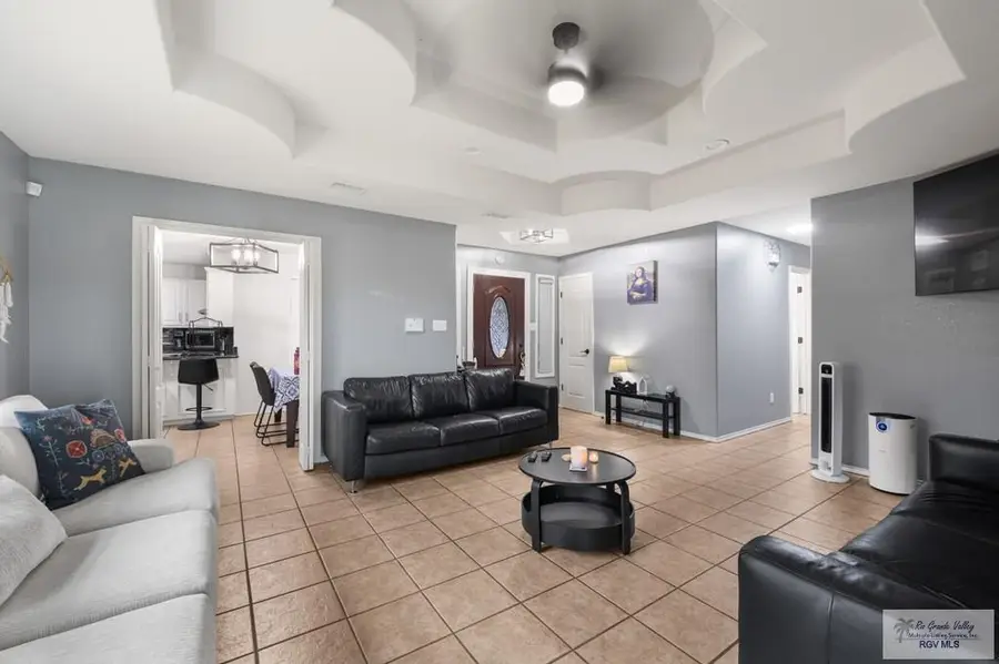 909 Reynolds Rd, Rio Hondo, TX 78586 - #3