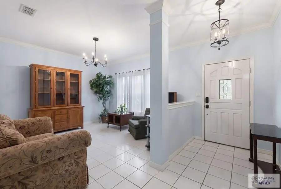 1674 Knobhill Dr., Brownsville, TX 78520 - #2